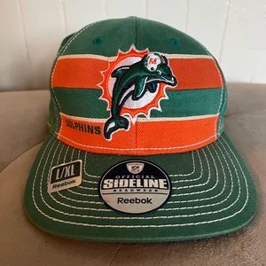 Miami dolphins nfl Reebok hat size XL B